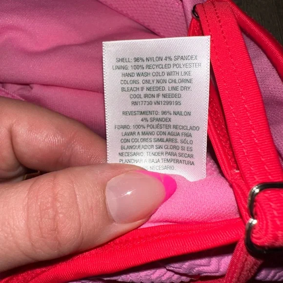 Wild Fable (Small) Brand New Hot Pink Textured One Piece Swimsuit with Low Neck - Picture 5 of 5